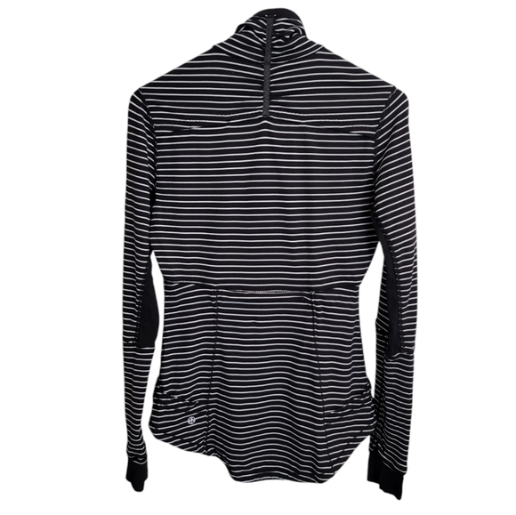 Lululemon Base Runner 1/2 Zip in Parallel Stripe Black White / Black - Picture 13 of 16